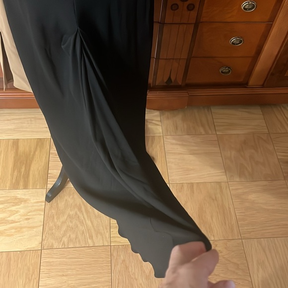 Classic Black Dress by Anna Molinari Sz M, I 48

Argentine tango inspired - Picture 9 of 17